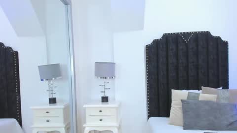   online show from 12.09.24