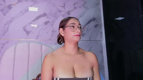 Valeryn online show from 05.06.26