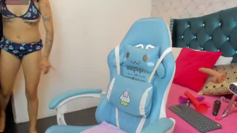 Snapshot of valery_jame chatting on 07.18.26 Valery online show from 07.18.26