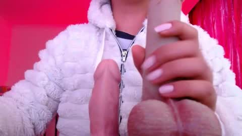 Snapshot of valery_meer_ chatting on 04.28.26 Valeria online show from 04.28.26