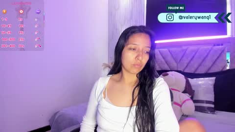 Snapshot of valery_wang chatting on 02.18.26 Val online show from 02.18.26