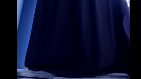 B V Naughty online show from 09.22.25