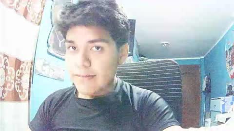 Snapshot of valesh20 chatting on 01.14.26 Valesh19 online show from 01.14.26