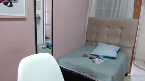 valevicious online show from 12.31.24