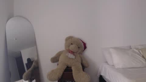 VALIENTE  online show from 03.05.26