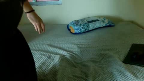 Snapshot of valkahot20 chatting on 02.23.26 VALKA online show from 02.23.26