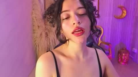 Valkiria  online show from 10.28.25