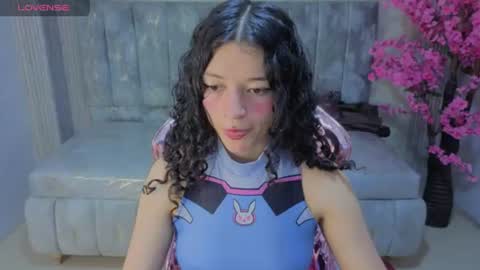 Snapshot of valkiria_ardent_s chatting on 06.13.26 Valkiria online show from 06.13.26