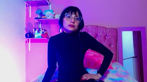 valkiry_ online show from 12.16.25