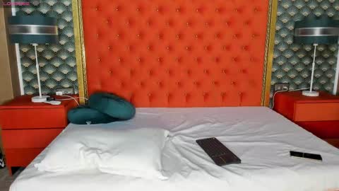 Valerie Val V online show from 02.27.25