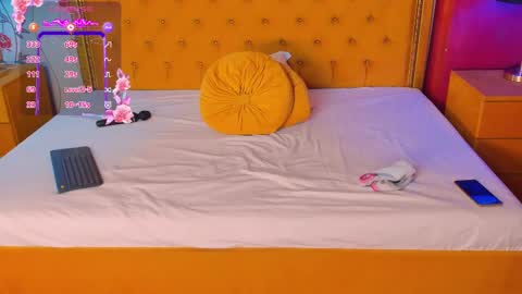 Valerie Val V online show from 03.03.25