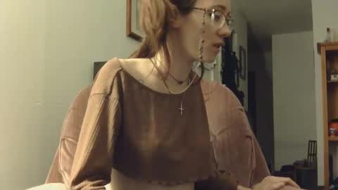 Snapshot of valleriestarr chatting on 01.22.25 Vallerie Starr online show from 01.22.25