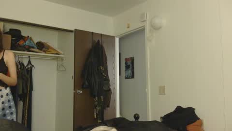 Snapshot of valleriestarr chatting on 09.22.25 Vallerie Starr online show from 09.22.25