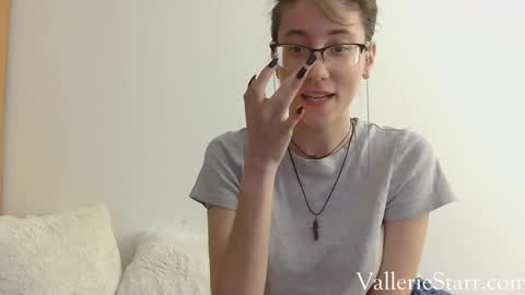 Vallerie Starr online show from 11.18.25