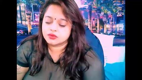 Snapshot of valleyval chatting on 01.17.25 indianvalvet priya is back online show from 01.17.25