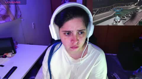 Snapshot of vallolet1_ chatting on 01.16.25 Im Violet online show from 01.16.25