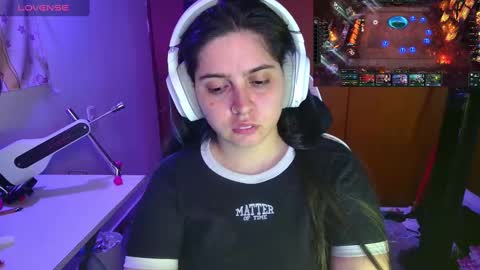 Snapshot of vallolet1_ chatting on 02.26.25 Im Violet online show from 02.26.25