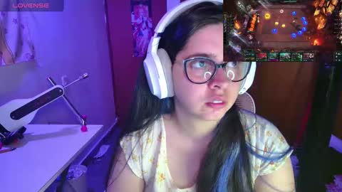 Snapshot of vallolet1_ chatting on 02.27.25 Im Violet online show from 02.27.25