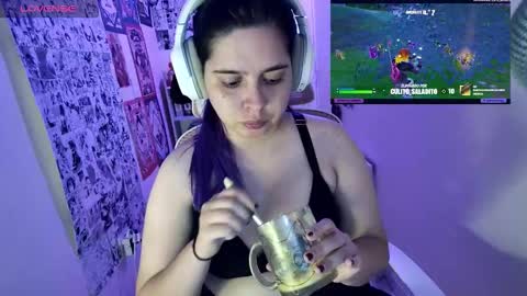 Snapshot of vallolet1_ chatting on 02.13.26 Im Violet online show from 02.13.26