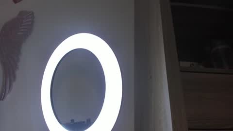 Snapshot of valloletsamar chatting on 01.14.25 Vallolet Peach  online show from 01.14.25