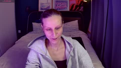 originally accaunt on cb - valorant girl   nude show - only pvt. online show from 06.21.26