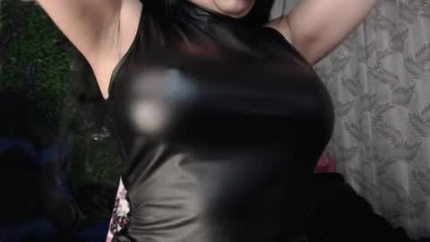 valquiria_sirgun online show from 04.10.26