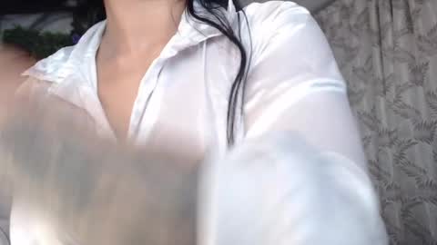 valquiria_sirgun online show from 05.05.26
