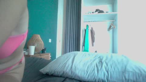 valure_lera online show from 02.11.25