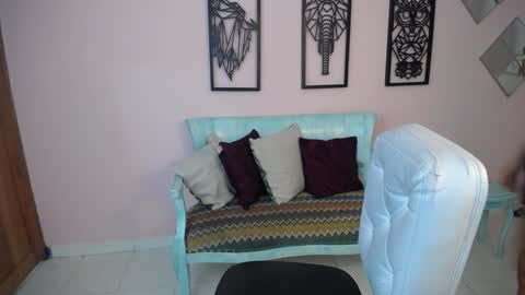 Isabella online show from 01.27.25