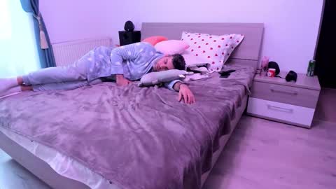 Snapshot of valyvalisimo chatting on 02.28.26 valyvalisimo online show from 02.28.26