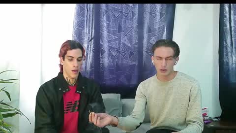 Snapshot of vamp_noah chatting on 01.05.25 Vamp Noah and Dan online show from 01.05.25