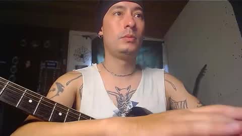 Snapshot of vampireathome chatting on 01.22.25 vampireathome online show from 01.22.25