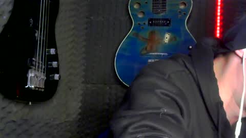 Snapshot of vampireathome chatting on 02.22.25 vampireathome online show from 02.22.25