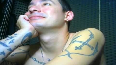 Snapshot of vampireathome chatting on 03.02.25 vampireathome online show from 03.02.25