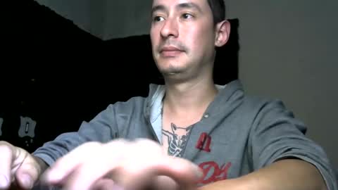 Snapshot of vampireathome chatting on 09.16.25 vampireathome online show from 09.16.25