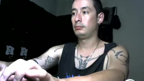 Snapshot of vampireathome chatting on 09.20.25 vampireathome online show from 09.20.25