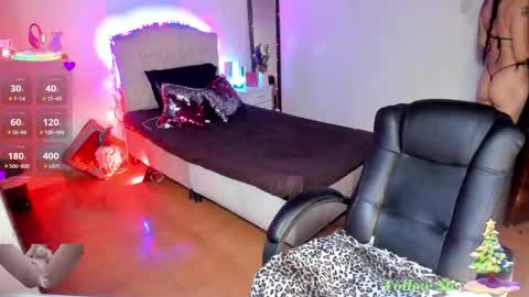 Snapshot of vampirella_crazy chatting on 12.16.25 Valeria online show from 12.16.25