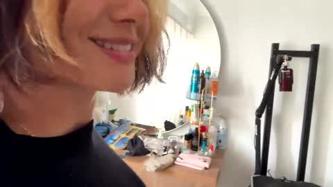 vanessa online show from 05.29.26