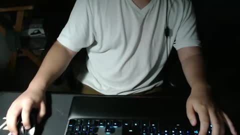 Snapshot of vancoserx111 chatting on 10.13.25 vancoserx111 online show from 10.13.25