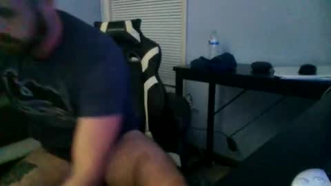 Snapshot of vandal2021 chatting on 11.15.25 Vandal2021 online show from 11.15.25