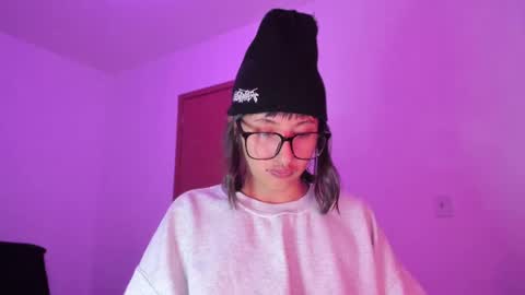 Babi Alu online show from 10.20.25