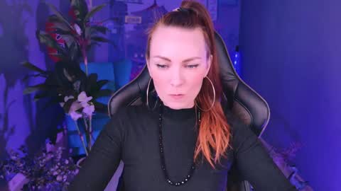 Snapshot of vandarossi chatting on 03.01.25 Vanda online show from 03.01.25