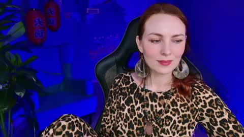Snapshot of vandarossi chatting on 03.06.25 Vanda online show from 03.06.25