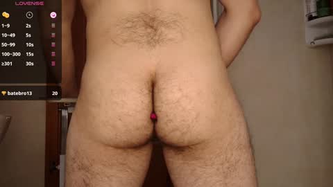 Snapshot of vandik669 chatting on 01.31.25 vandik669 online show from 01.31.25