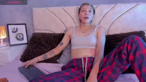 vane_grey online show from 05.28.26