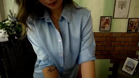 Snapshot of vanessa_joy_ chatting on 01.24.25 Vanessa online show from 01.24.25