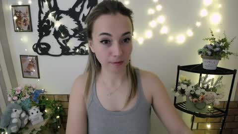 Snapshot of vanessa_joy_ chatting on 04.29.26 Vanessa online show from 04.29.26