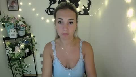 Snapshot of vanessa_joy_ chatting on 07.03.26 Vanessa online show from 07.03.26