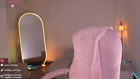 Snapshot of vanessa_sexxy chatting on 11.18.25 vanessa sexxy online show from 11.18.25