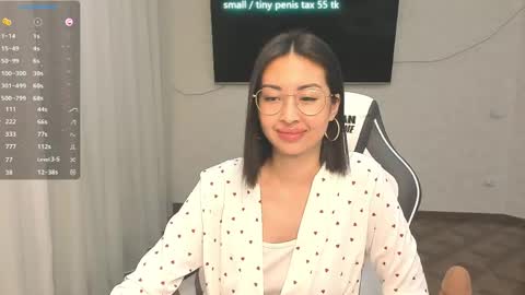 Snapshot of vanessa_sxy chatting on 05.23.26 Vanessa online show from 05.23.26